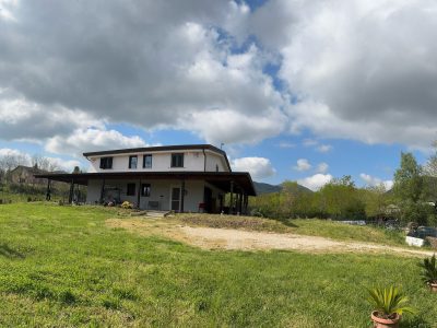 LIMATOLA (BN) - 755 SPLENDIDA VILLA DI NUOVA COSTRUZIONE